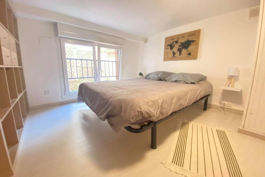 Au Coeur De La Cite Medievale Apartment ล็อง ภายนอก รูปภาพ