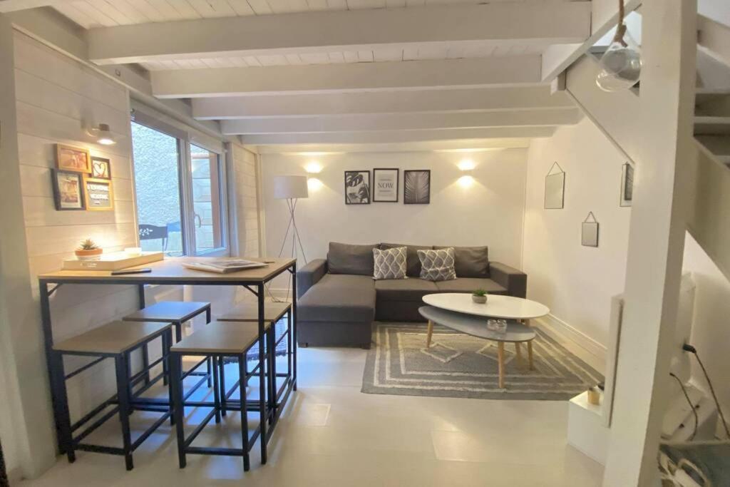 Au Coeur De La Cite Medievale Apartment ล็อง ภายนอก รูปภาพ